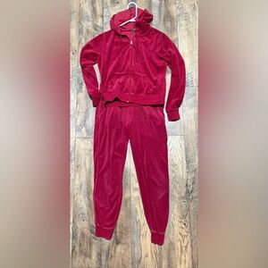 Fashion Nova Burgundy track suit